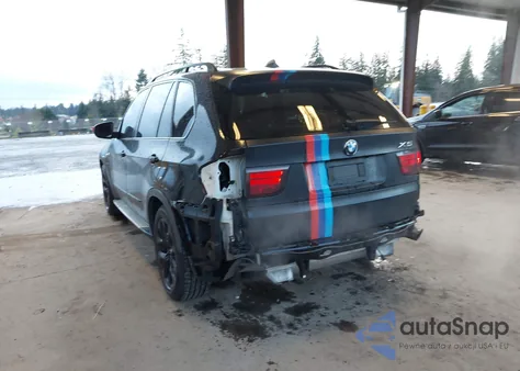 2012 BMW X5 xDrive50I z USA, uszkodzony, nr VIN 5UXZV8C55CL423835